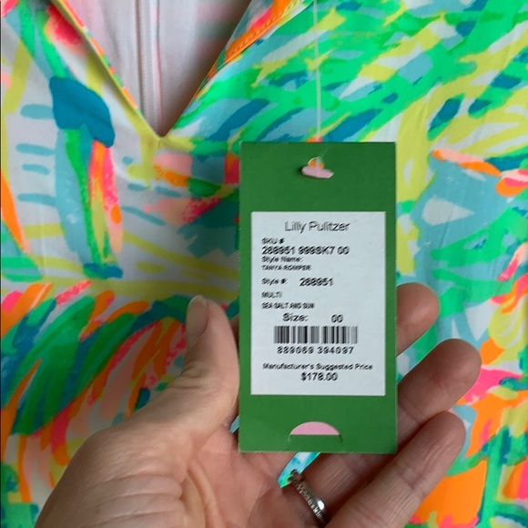 NWT Lilly Pulitzer Tanya Romper - Picture 2 of 6